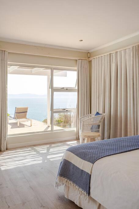 La Petite Baleine Oceanfront Luxury Villa De Kelders Dış mekan fotoğraf
