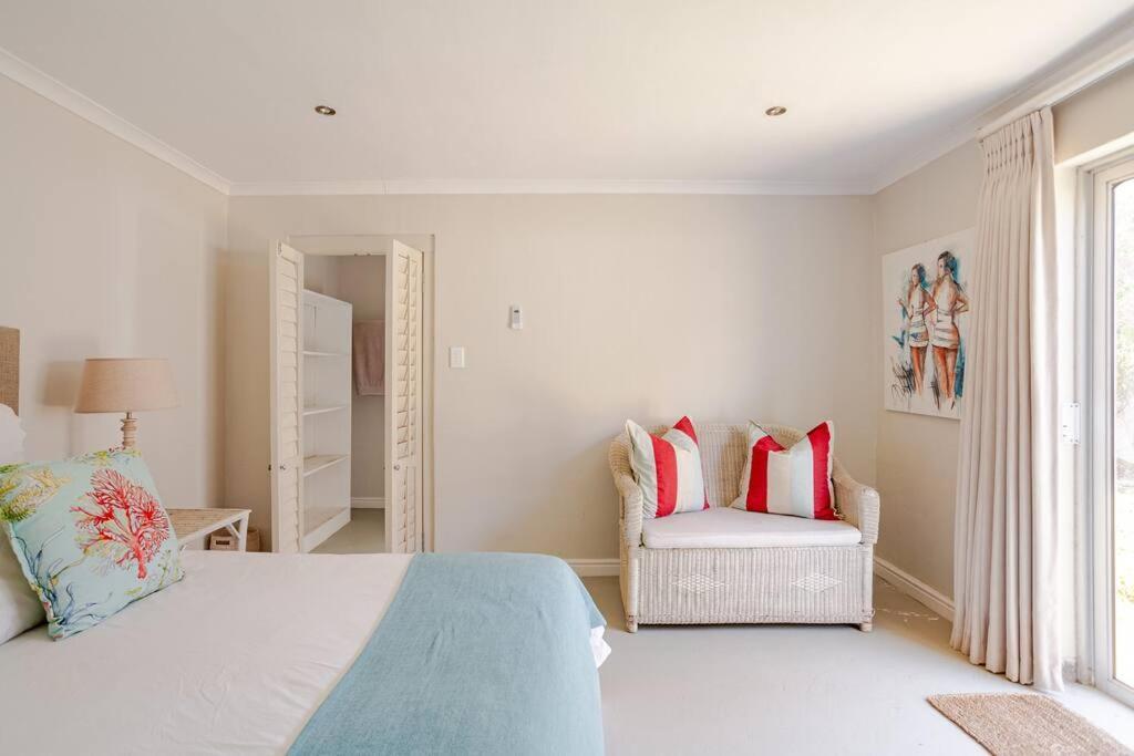La Petite Baleine Oceanfront Luxury Villa De Kelders Dış mekan fotoğraf